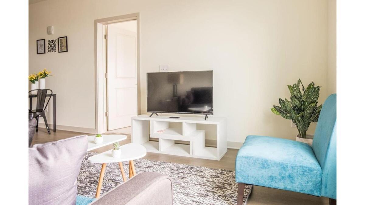 Stunning Nulu 1Br Cozysuites 03 Луїсвілл Екстер'єр фото